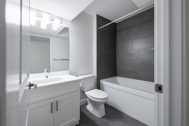 Building Photo - 9823-9107 107 Ave