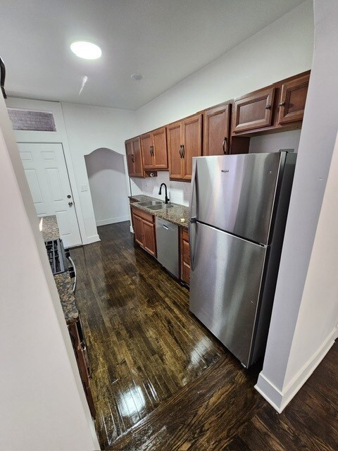 Building Photo - 6630 S Woodlawn Ave