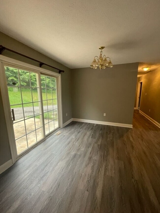Foto del edificio - 1125 Rock Haven Rd