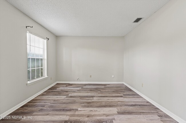 Foto del edificio - 4053 Savannah Glen Blvd