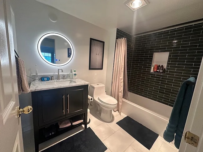 Foto del edificio - 132 NE 95th St