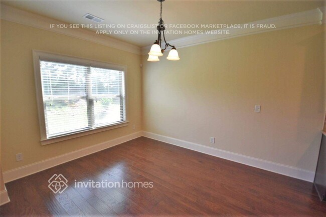 Foto del edificio - 4995 Carriage Bridge Ln