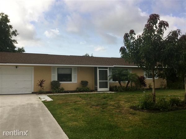 Building Photo - 1272 SW Minyo Ave