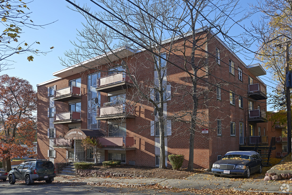 Building Photo - Riverside Park