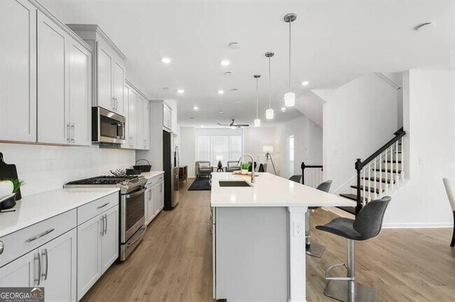 Building Photo - 1516 Halstead Pl