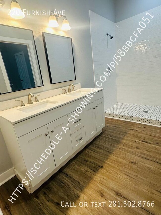Building Photo - 220 Furnish Ave