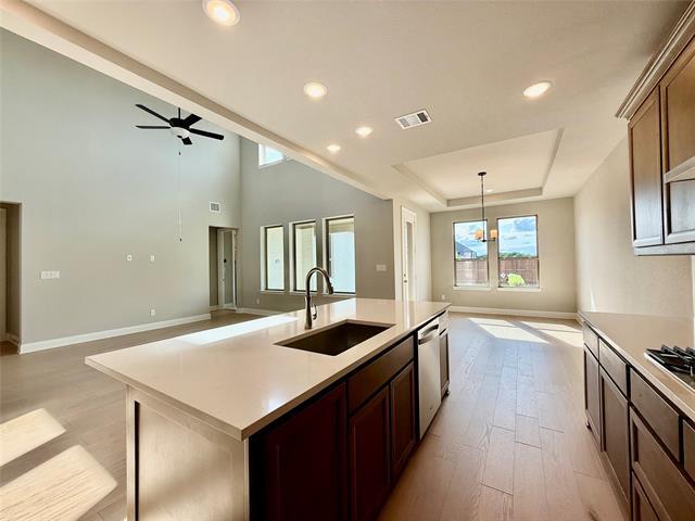 Building Photo - 2017 Montgomery Ln