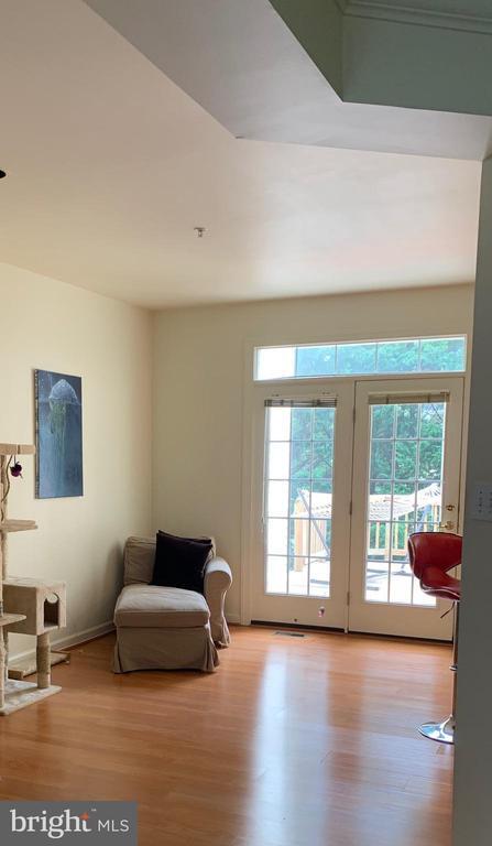 Primary Photo - 67 Calabash Ct