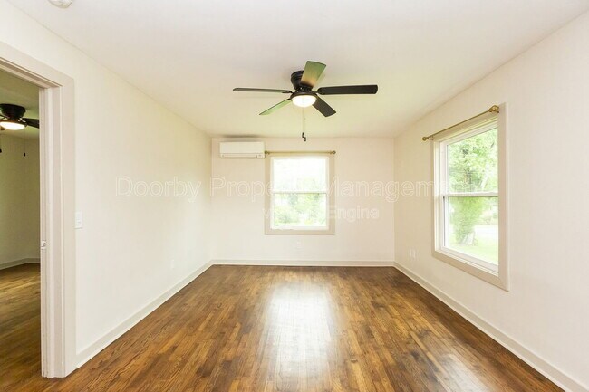 Photo - 804 Grandview Ave Townhome