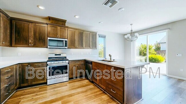 Foto del edificio - 1404 Dogwood Dr