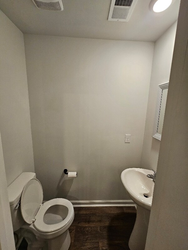 Foto del edificio - 4599 Palm View Cir