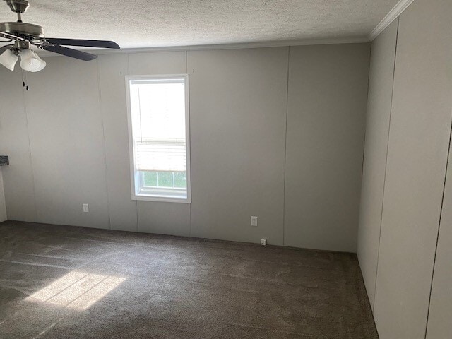 Foto del edificio - 10 Bradley Ln