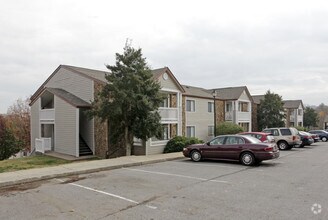 Building Photo - Legacy Hill