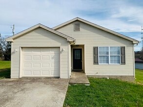 Building Photo - 112 Hunter Ridge Dr