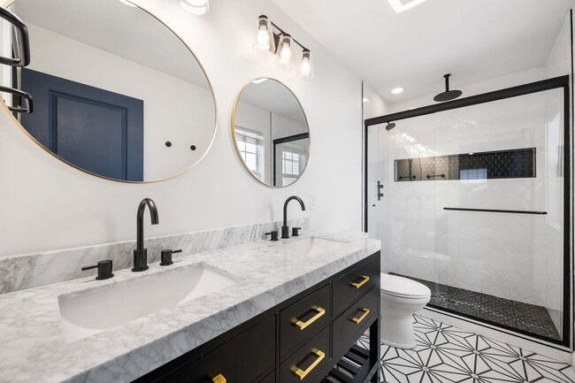 Photo - BEAUTIFUL CLIFTON HOME W/FENCED IN YARD AND FINISHED BASEMENT