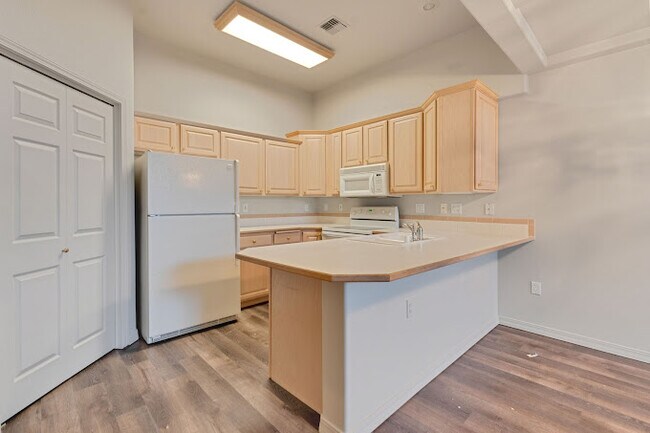 Foto del edificio - Courtland Place Apartments