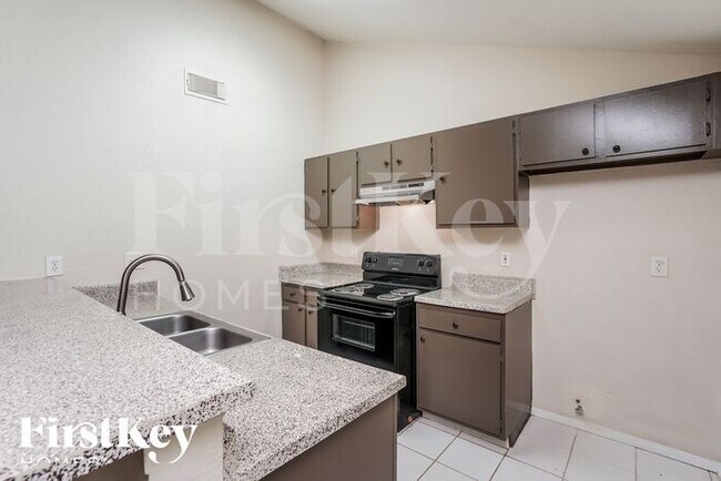 Building Photo - 12726 Lacey Crest Dr