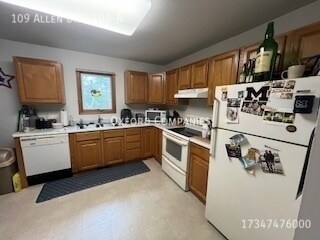 Building Photo - 109 Allen Dr