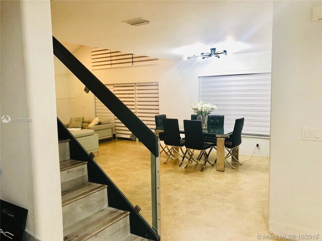 Foto del edificio - 4902 SW 32nd Way