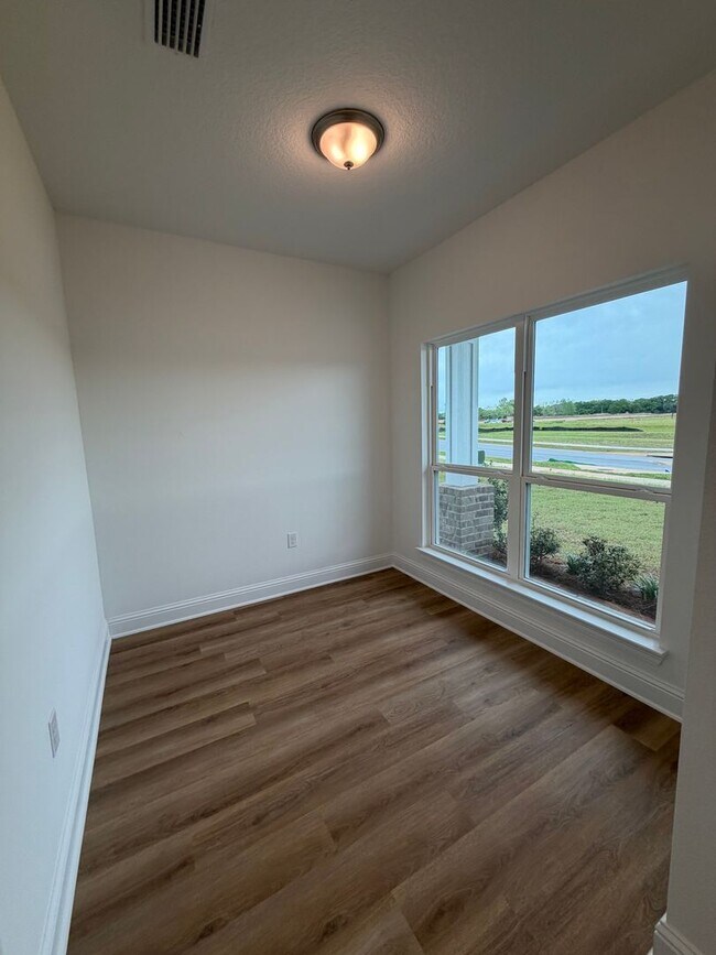 Foto del edificio - Brand New Construction in Elberta!