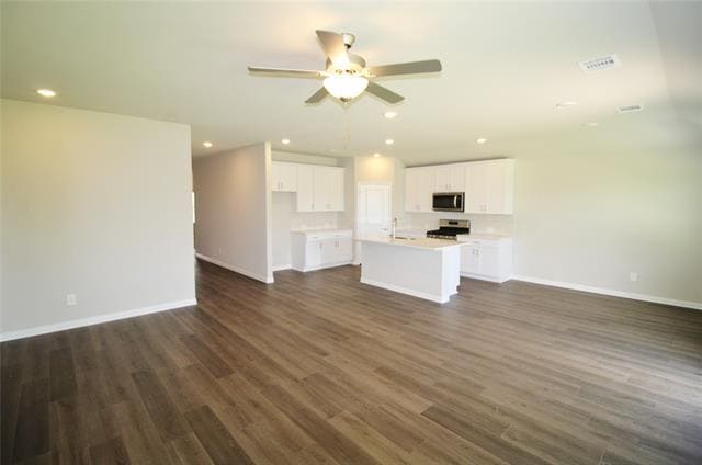 Building Photo - 4208 Mountain Crk Dr