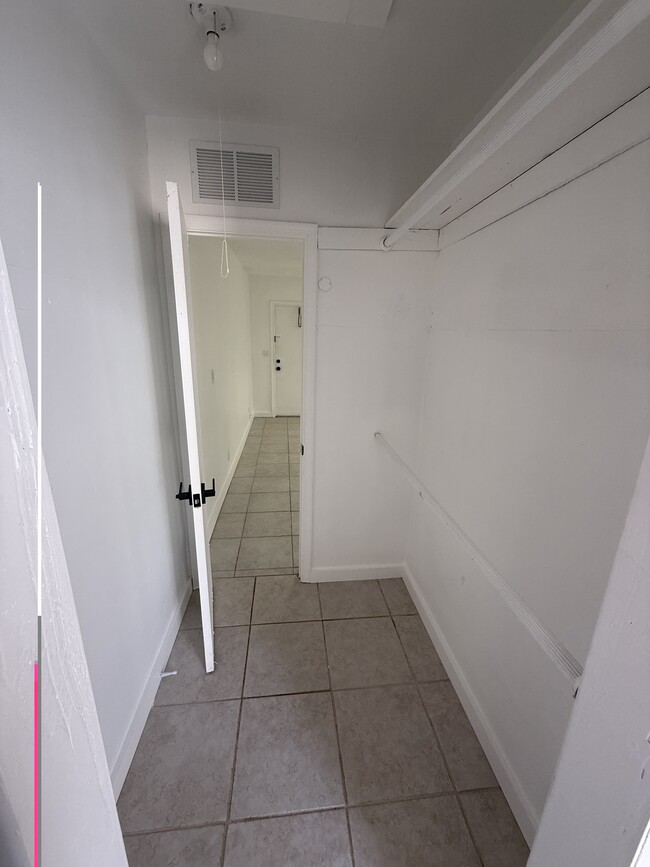 Foto del edificio - 337 SE 12th Ave