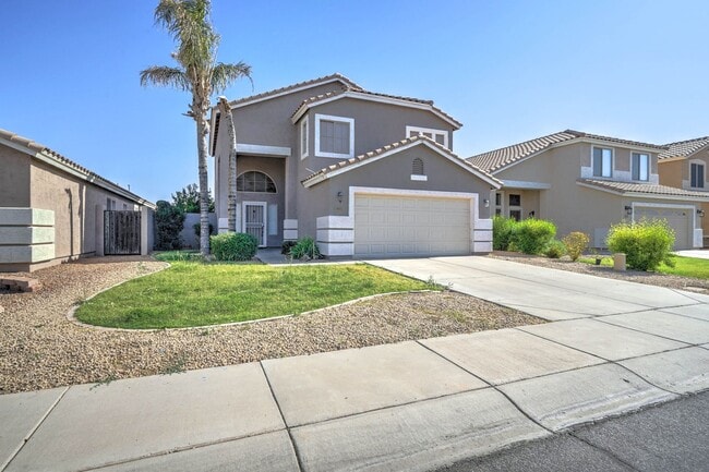 Building Photo - 4 Bedroom + 2.5 Bathroom + 2 Car Garage + ...