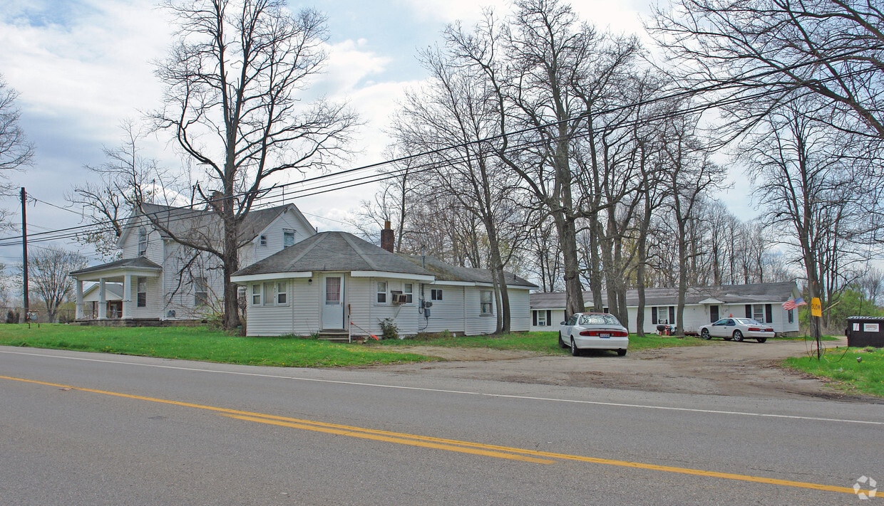 Primary Photo - 9208-9216 W Third St