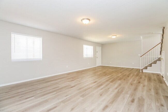 Foto del edificio - 4514 E Scott Ave