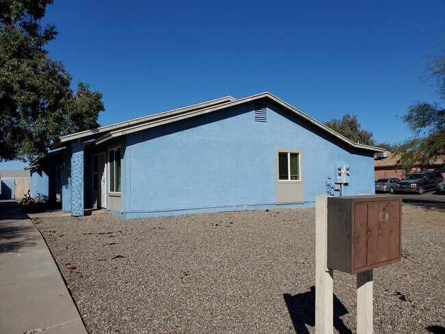 Building Photo - 34 W Inglewood St