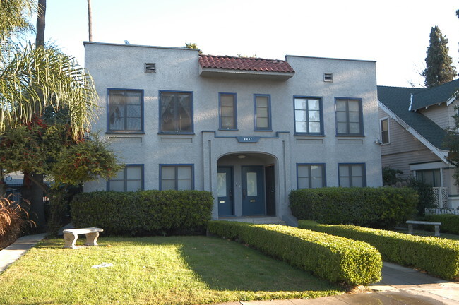 Building Photo - 4437 University Ave