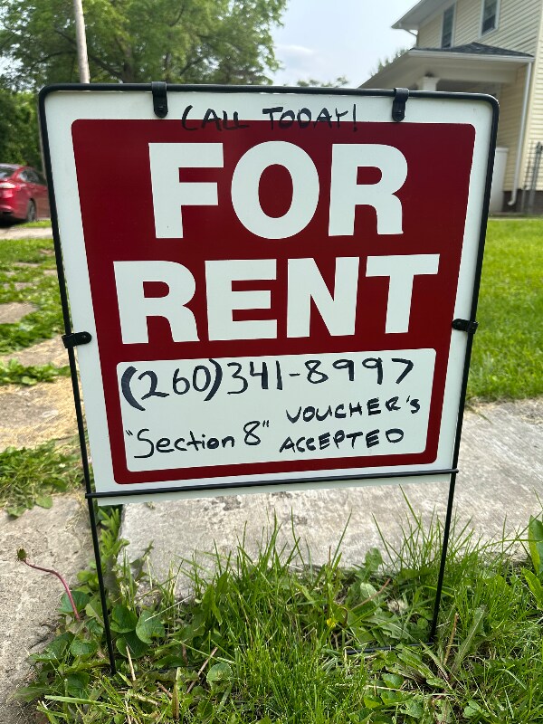 Foto principal - 4206 Warsaw St