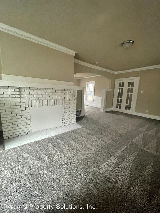 Building Photo - 4 br, 1.5 bath House - 1011 39th St