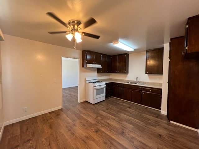Kitchen - 9230 Cedar St