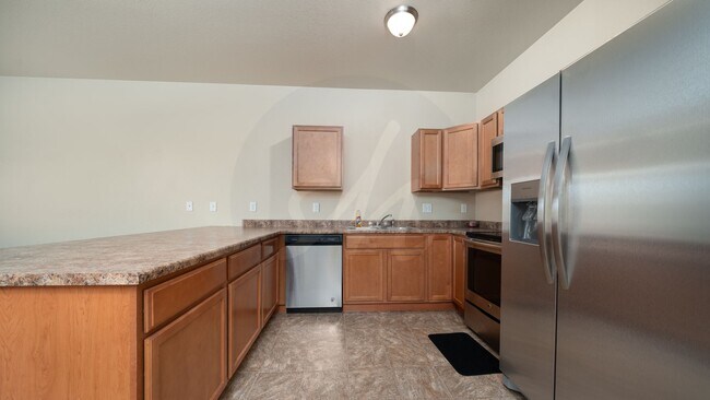 Foto del edificio - Two story townhome in Soaring Eagles