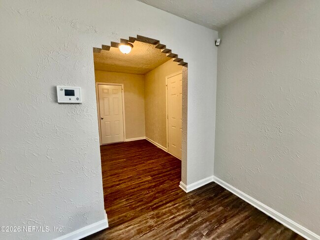 Foto del edificio - 2935 Bethel Ct