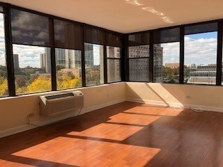 Foto del edificio - 345 E Eastgate Pl
