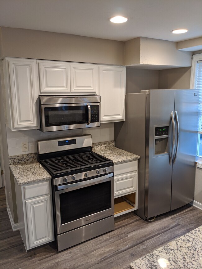 Foto del edificio - 177 Brightman St