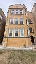 Building Photo - 6207 N Talman Ave