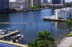 Foto del edificio - 1965 S Ocean Dr