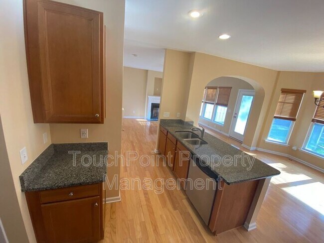 Building Photo - 1042 Kensrowe Ln