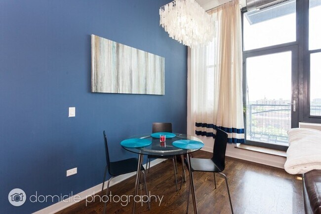 Foto del edificio - 1234 W Van Buren St