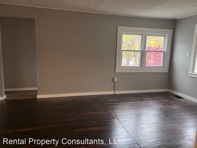 Building Photo - 2 br, 1 bath House - 2317 Coit Ave NE