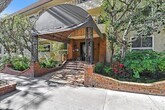 Foto principal - 1203 N Sweetzer Ave