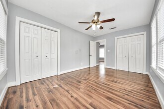 Building Photo - 2820 Holman St