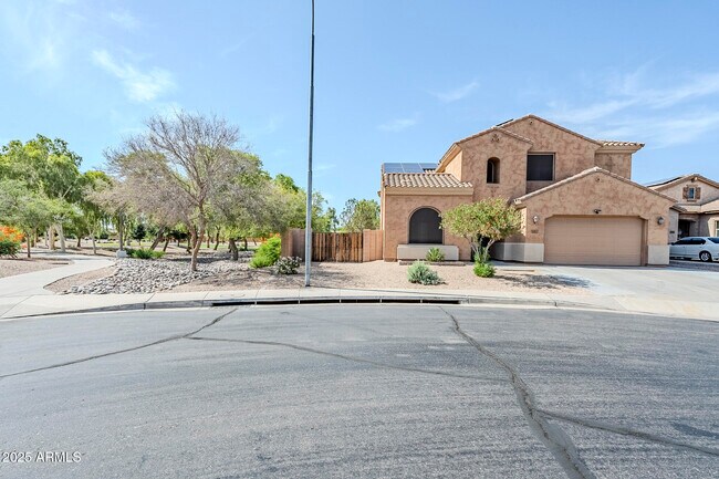 Foto del edificio - 6922 S Black Hills Way