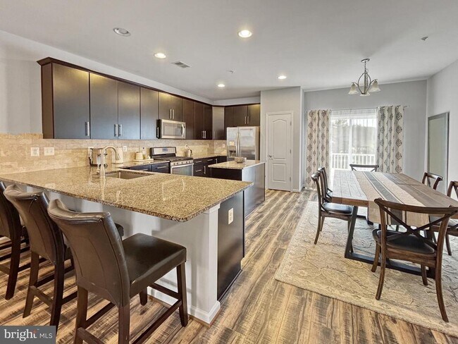 Foto del edificio - 12745 Longford Glen Dr