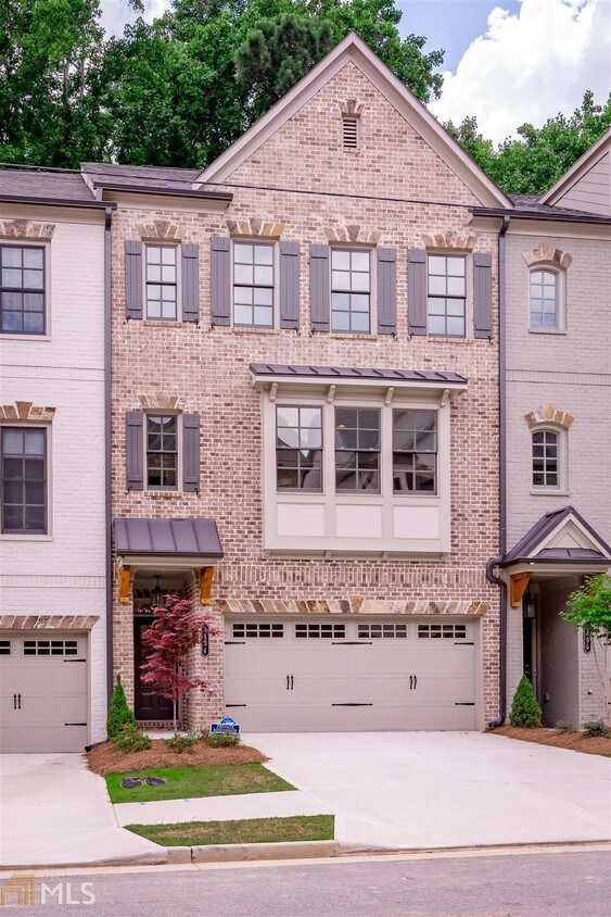 Primary Photo - 2494 Skyland Dr NE