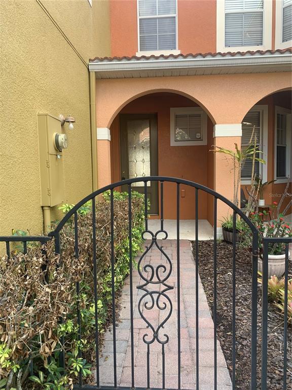 Foto del edificio - 4896 Fiorazante Ave