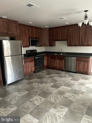 Building Photo - 3572 Lincoln Hwy E